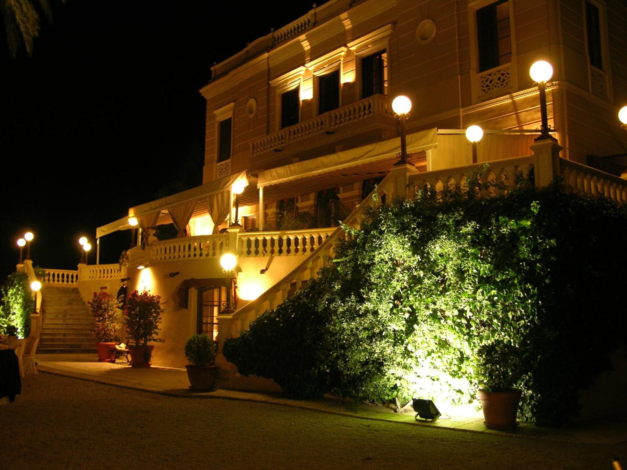 Casa De Los Bates Motril Bagian luar foto